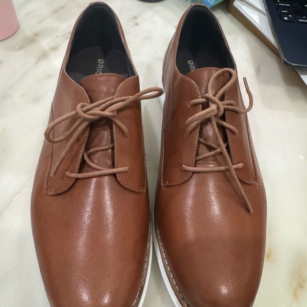 Cole Haan Women’s - Original Grand Leather Oxford Sneakers - Size 9.5 - Woodbury